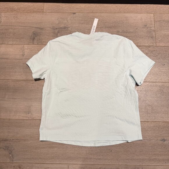 Lululemon Light Blue T-shirt (Size 4 Great Condition) - Picture 7 of 9